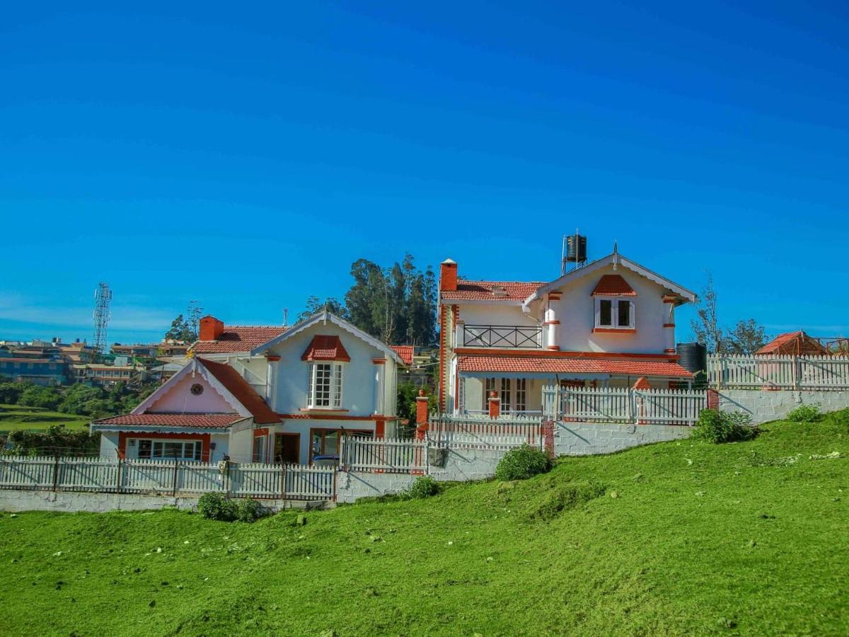 Pine View Stay Уті Екстер'єр фото